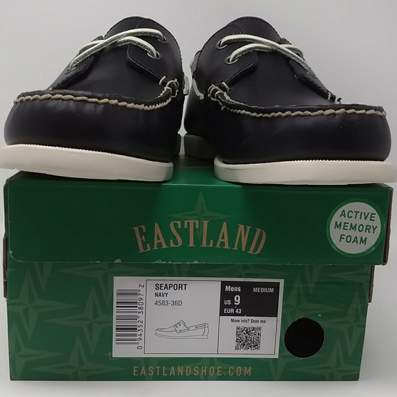 eastland skip boat shoe